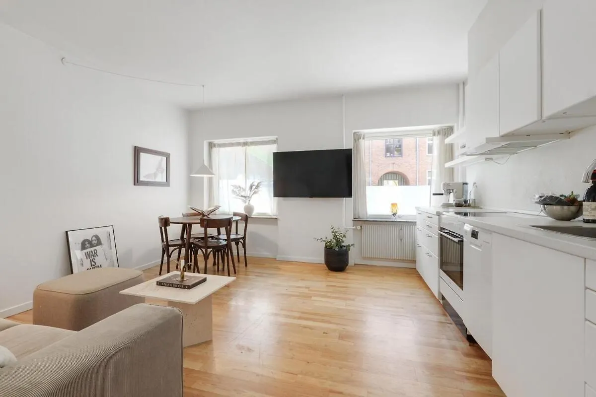 Cozy Apartment In Osterbro Копенгаген